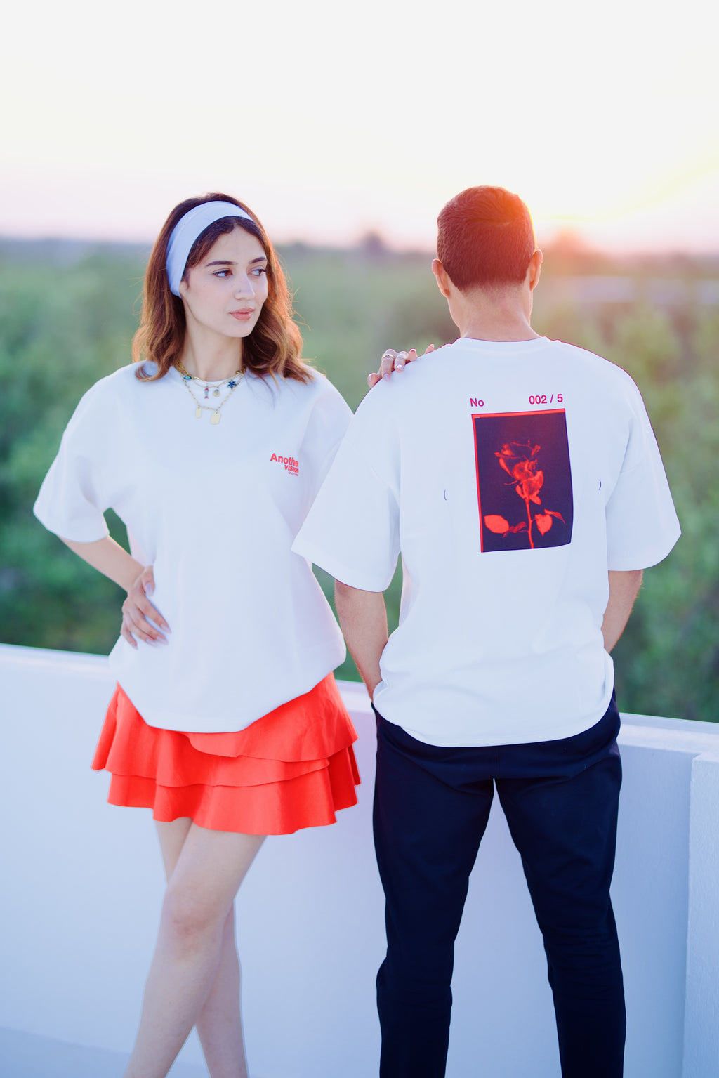 Oversized T-shirt Unisexe "The Red Rose🌹"