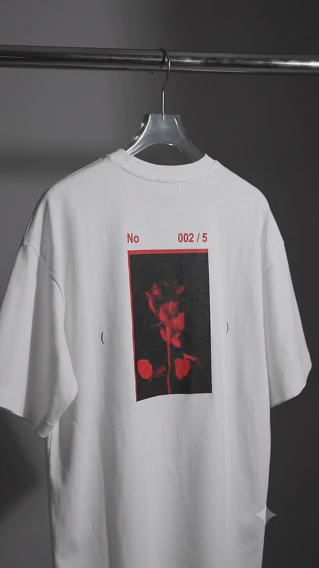 Oversized T-shirt Unisexe "The Red Rose🌹"